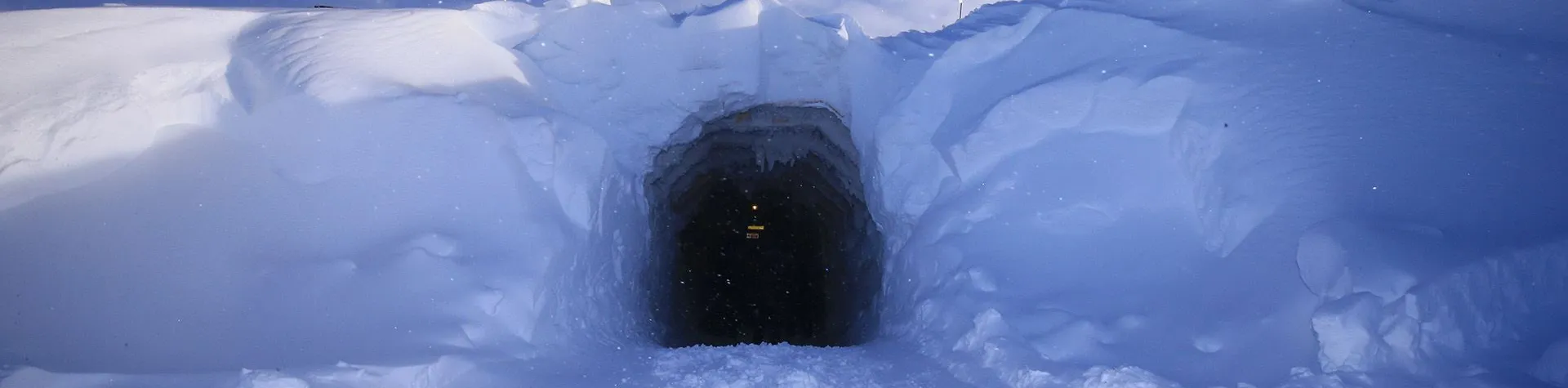 Langjökull Isgrotte (08:30/9 timer) (A15)