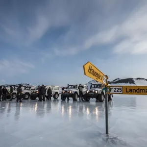 Superjeep, glaciär, island, gruppresa